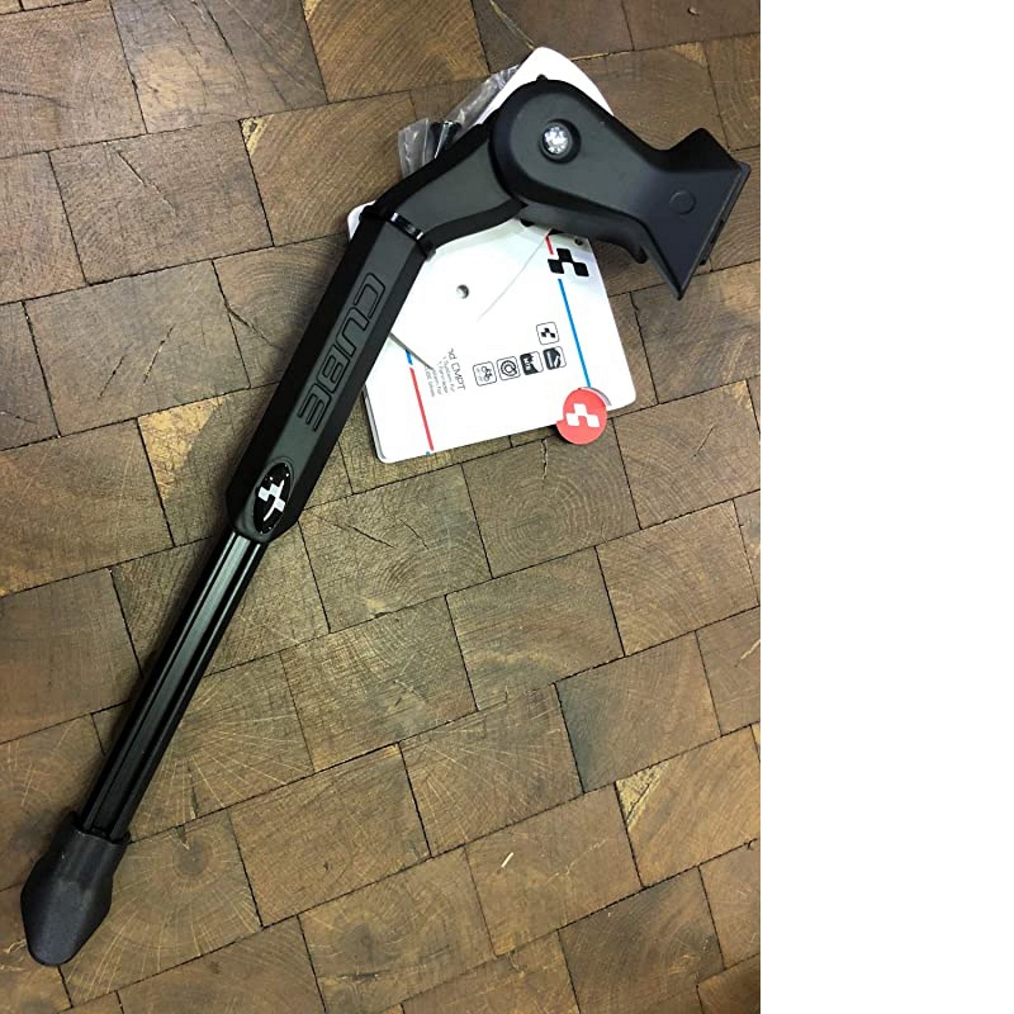 Easy mount hot sale kickstand ready