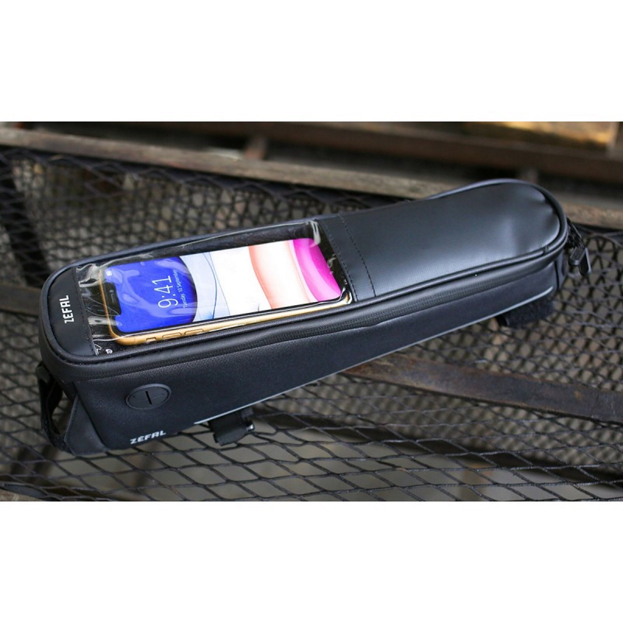 Zefal phone and online storage bag